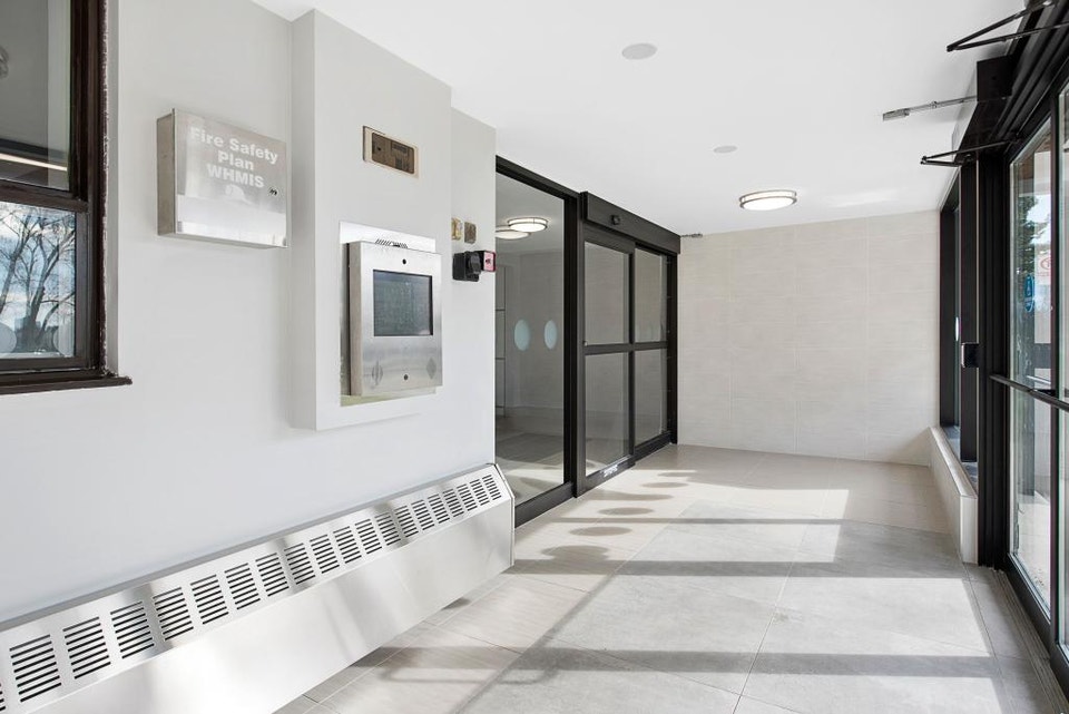 2 Bedroom Apartment for Rent - 1475 Bloor Street 2