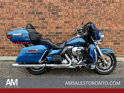 Beautiful Canadian Ultra Limited in Daytona Blue, Stage One with Screamin' Eagle pipes and high flow...