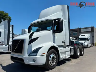 2020 Volvo VNR 300 Day Cab Truck Specs & Features: ✅ Odometer: 815,480 KM ✅ Engine: Volvo D13 | 425...