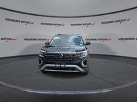 // ACCIDENT FREE!! // This 2025 Volkswagen Atlas Peak Edition 2.0 TSI 4MOTION is a bold and capable... (image 2)