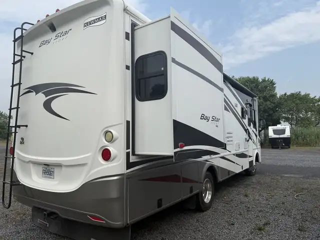 2013 Newmar Bay Star 2901 in RVs & Motorhomes in Longueuil / South Shore - Image 3