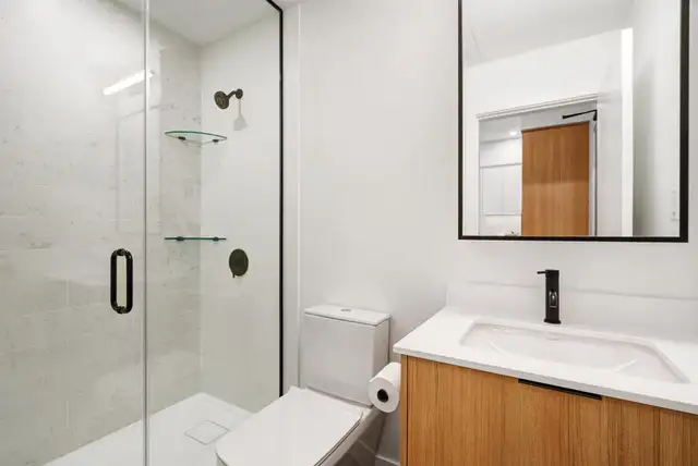 Whalley, 1 bedroom, by blueground- TOR1606228P in Long Term Rentals in City of Toronto - Image 13