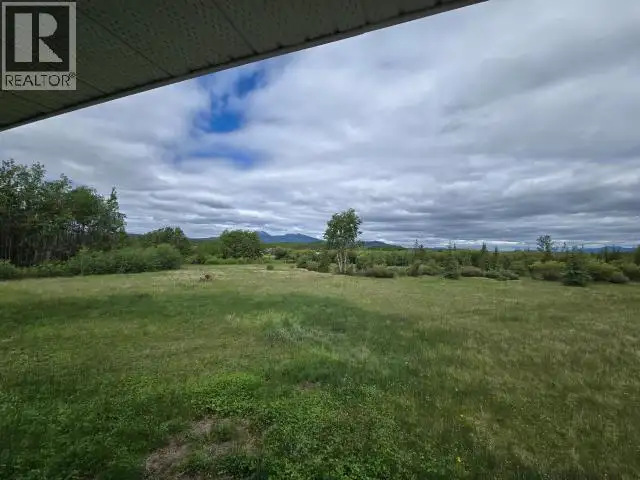 15 TAGISH ESTATES Whitehorse South, Yukon in Houses for Sale in Whitehorse - Image 11