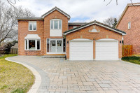 5 Bedroom / 5 Bth - Woodbine/Apple Creek