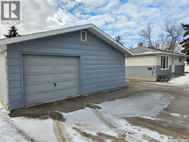 1420 Chaplin STREET E Swift Current, Saskatchewan in Houses for Sale in Swift Current - Image 25