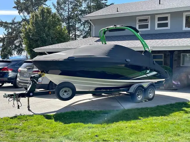 2018 YAMAHA 212X (FINANCING AVAILABLE) in Powerboats & Motorboats in Cambridge - Image 5