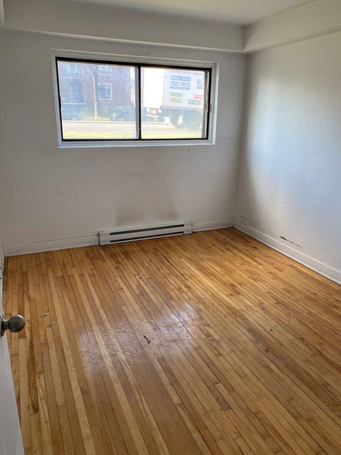 8230 Rue Sherbrooke Est — photo 3