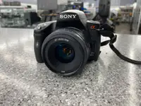 Sony Alpha A390 DSLR w/ 35mm Lens