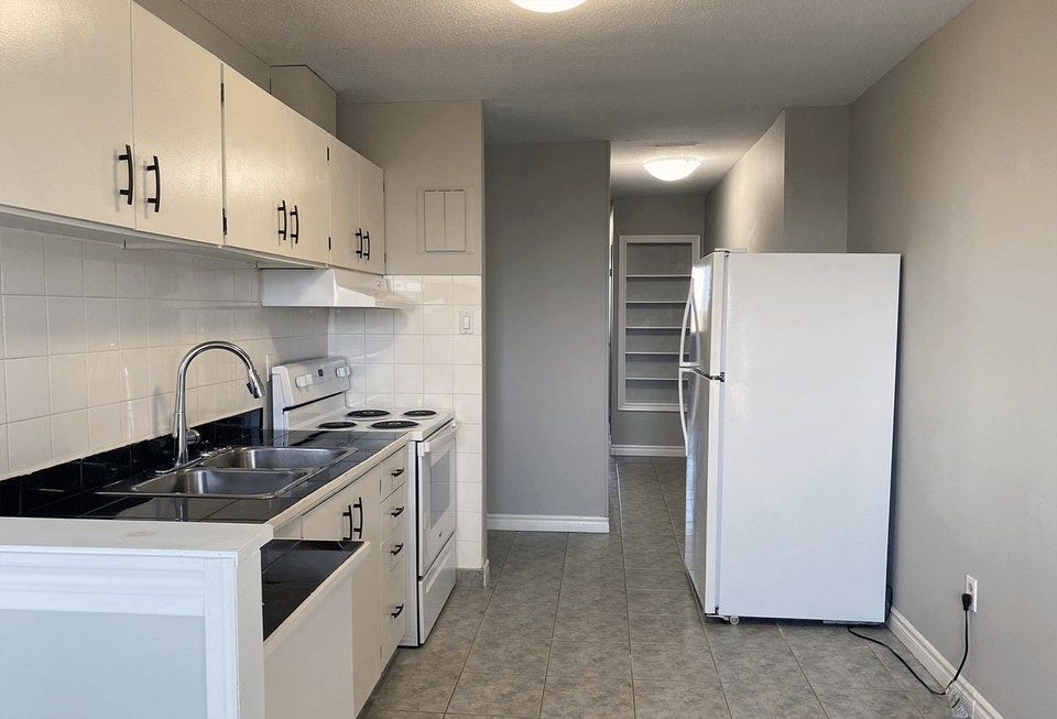 Riverview Towers - 2 Bedroom for Rent in Wallaceburg 2