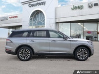 One Owner | Clean CARFAX | No Accidents | Immaculate Condition! Elevate every journey with the sophi... (image 6)