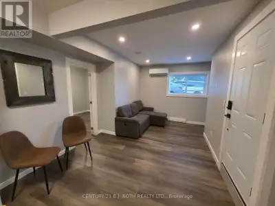 Never lived in, new everything, bright, 1-bedrrom apartment with high end luxury finishes. Private e...