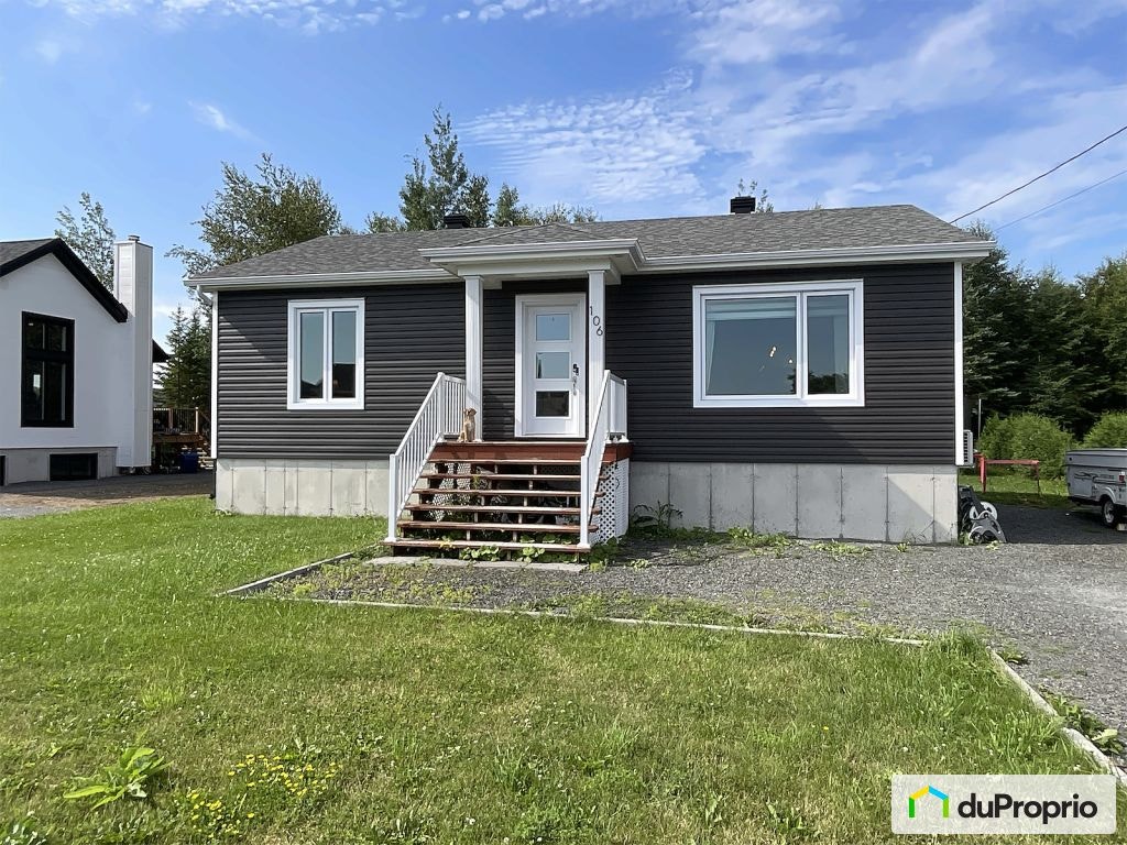 $499,000 - Bungalow for sale in Rimouski (Le Bic) — photo 1