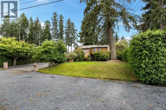 111 Engles Rd Campbell River, British Columbia in Houses for Sale in Campbell River - Image 5