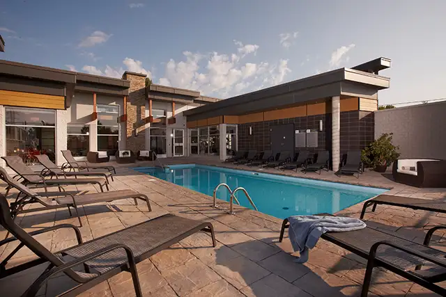 LAVAL: Beautiful 3 1/2 condo with panoramic view - SEPTEMBER-2025628643756337951219