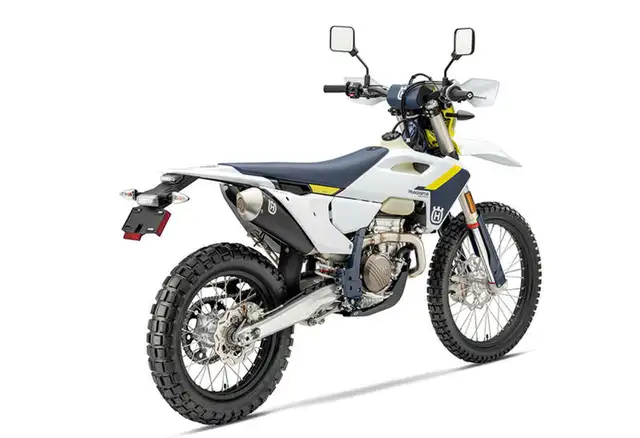 2025 Husqvarna FE 350s in Dirt Bikes & Motocross in Ottawa - Image 6