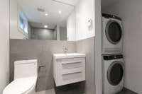 Renovated Akelius studio apartment for rent. Located near Decelles Ave in the Cote-des-Neiges neighb... (image 6)