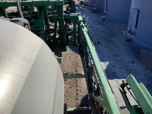 2022 John Deere 616R in Farming Equipment in Swift Current - Image 28
