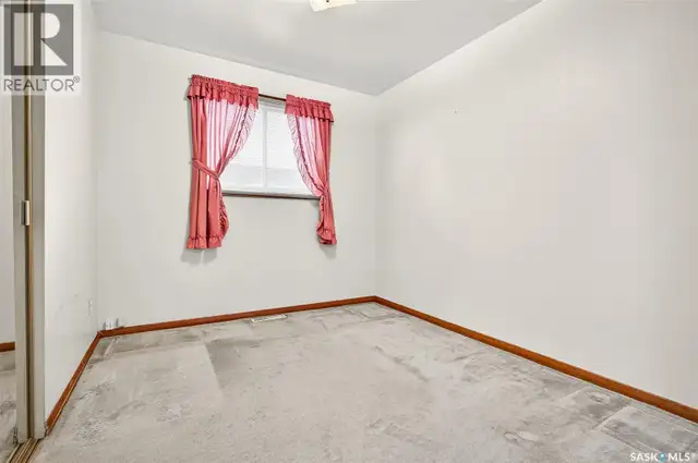 1322 7th AVENUE NW Moose Jaw, Saskatchewan in Houses for Sale in Moose Jaw - Image 32