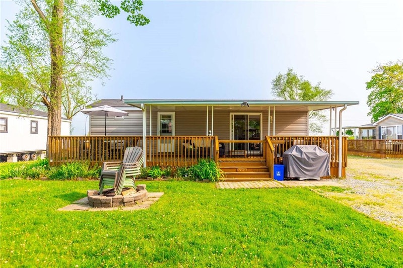 1501 Line 8 Road, Unit 520 NiagaraontheLake, Ontario Houses for