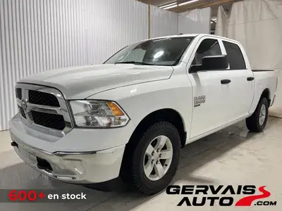 Camionnette pleine grandeur Ram 1500 Classic SLT Warlock équipée d'un moteur V6 Pentastar 3,6 L déve...