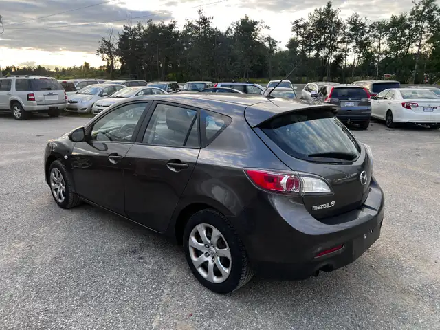 2010 Mazda3 Automatic606845995289169925