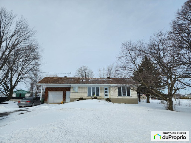 599 000$ - Bungalow à vendre à St-Mathieu-De-Laprairie dans Maisons à vendre  à Longueuil/Rive Sud