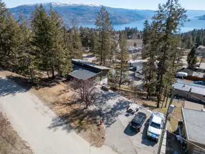 6333 Forest Hill Drive, Peachland is waiting for you