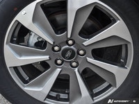 Powered by a dynamic 2.0L EcoBoost engine, this 2025 Ford Escape Platinum, with just 23,292 kilomete... (image 8)