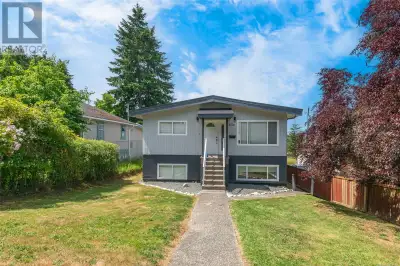 Freshly updated and full of opportunity, this Central Alberni home offers two self-contained living...