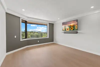 4311 49 Avenue, Red Deer Unit 770 Available August 1st 2025 Experience luxury living at its finest w...