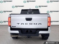 Turbocharged,Power Steering,Tow Hitch,Brake Assist,4-Wheel Disc Brakes,ABS,Four Wheel Drive,Daytime... (image 4)