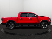 If you want a fierce, factory-built trail warrior that refuses to sacrifice upscale passenger luxury... (image 5)