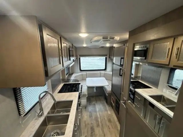 2024 Adventurer LP Class C Adventurer 19RD in RVs & Motorhomes in Kelowna - Image 12