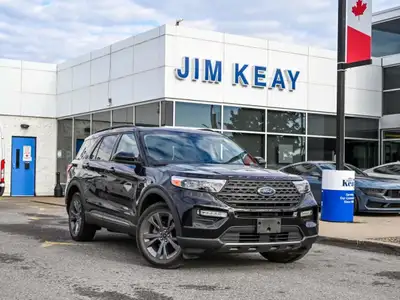 // ACCIDENT FREE!! // // SINGLE OWNER! // Discover the reliability and versatility of the 2022 Ford...