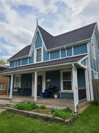 GREAT 1 BEDROOM UNIT IN GEORGETOWN