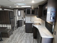 SALE PRICE: $32,800 **ASK US HOW TO RECEIVE A PRICE DISCOUNT WITH DEALER ARRANGED FINANCING O.A.C.**... (image 6)
