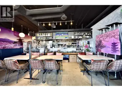 Premier Japanese Restaurant in an Exclusive Waterfront Location An exceptional opportunity to acquir...