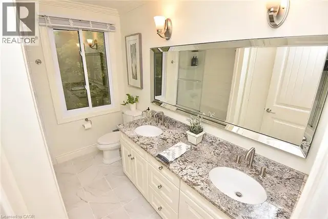 421 8TH CONCESSION Road E Carlisle, Ontario in Houses for Sale in Oakville / Halton Region - Image 39
