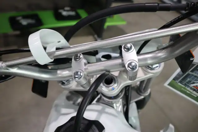 2026 Kawasaki KLX140R L in Dirt Bikes & Motocross in Edmonton - Image 4