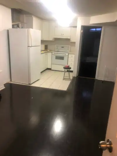 Room for rent only for ladies