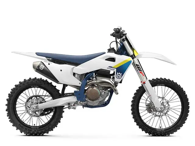 2025 husqvarna FC 250 in Dirt Bikes & Motocross in Laval / North Shore - Image 3