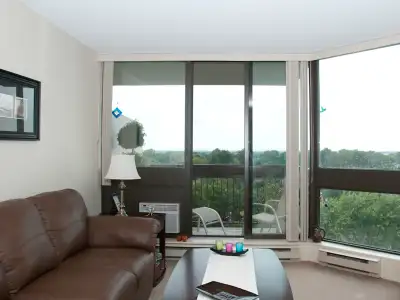 SPACIOUS 2 BEDROOM DEN APARTMENT FOR RENT IN BELLEVILLE! SELECT APARTMENTS REVITALIZED WITH MODERN F...