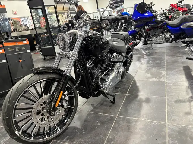 2026 Harley-Davidson Breakout in Street, Cruisers & Choppers in Sudbury - Image 14
