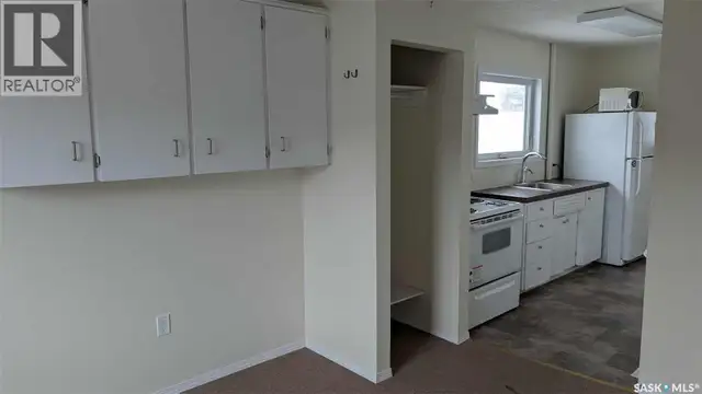 623 Main STREET Moosomin, Saskatchewan in Commercial & Office Space for Sale in Regina - Image 11