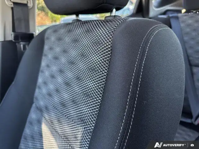 2019 Nissan Qashqai SV | AWD | Lane Depart | Emergency Braking in Cars & Trucks in Tricities/Pitt/Maple - Image 25