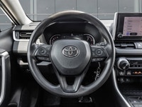 *Heated Seats, Apple CarPlay, Android Auto, Blind Spot Monitoring, Lane Keep Assist!* With rugged ca... (image 8)