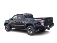 Welcome to Country Hills Volkswagen 2021 Toyota Tacoma Midnight Black Metallic V6 4WD We want your v... (image 5)