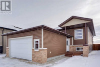 56 Iron Wolf Boulevard Lacombe, Alberta