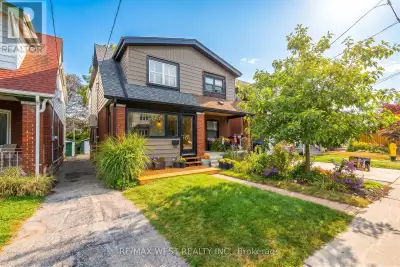 **Superb Location In Danforth Village**Rare Lot 169 Ft Deep, Double Width - 34 Ft Wide At Rear, Grea...