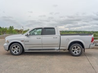 Come see this 2016 Ram 1500 Laramie before it's too late! * This Ram 1500 is a Bargain with These Op... (image 1)